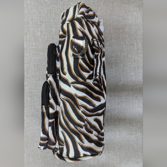 Lug Huggie Wide Convertible Crossbody/Belt Bottle Bag in Zebra Sand - Picture 5 of 8